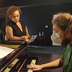 LEARNING TO LISTEN #1 | English