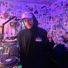 Dog Bites Girl with Eli Escobar @ The Lot Radio 11-11-2024