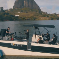 Enligh10 Boat In Guatape