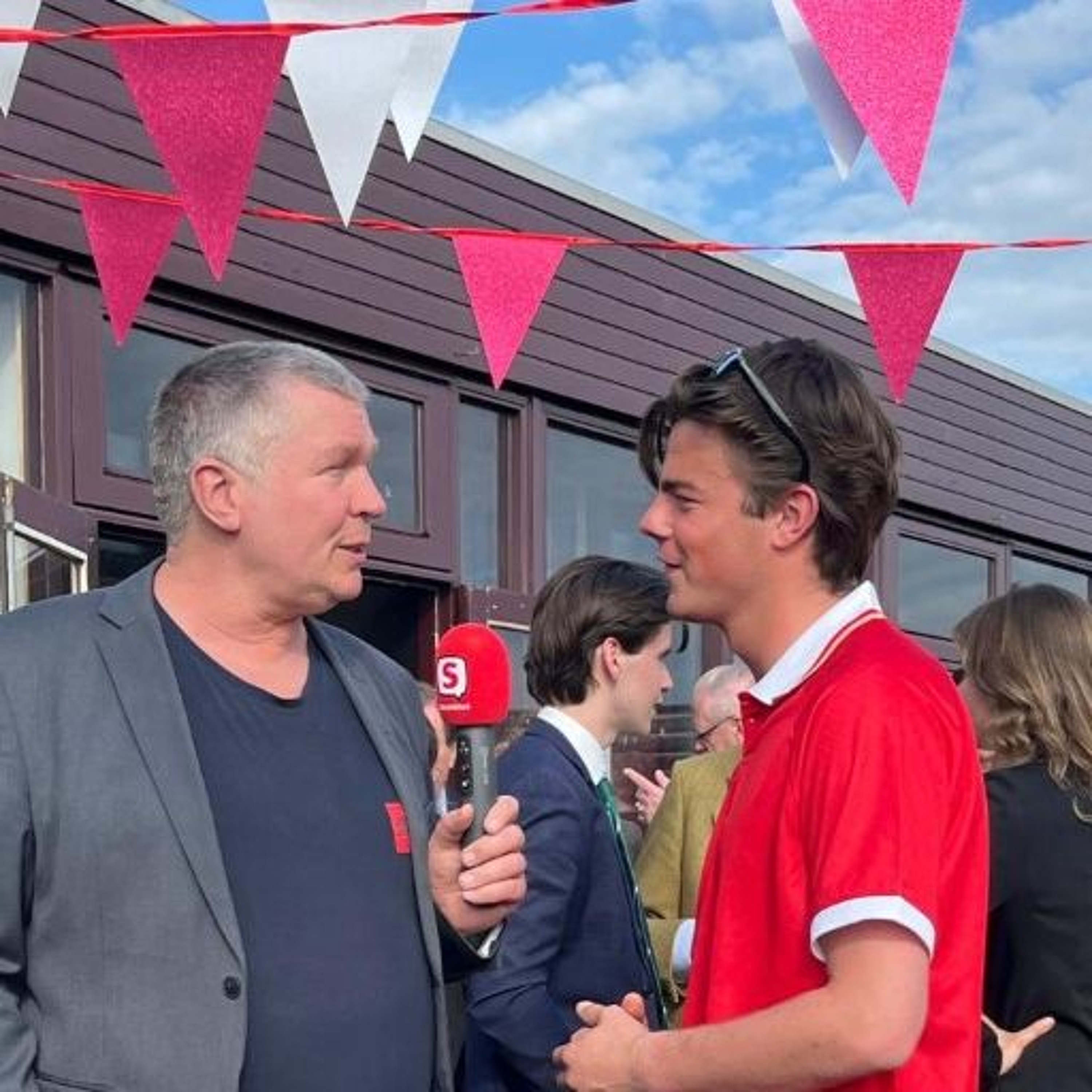 2026-05-07 Willem van der Goes van de Stichting MOS over het Glibberbal episode artwork