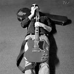 Catch an instant for an asking girl