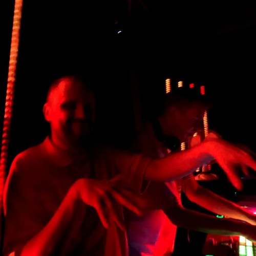 Criss & The Finnishing Dutch @ Kovaan Päätyyn Gabber Night (Early Hardcore)