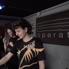 Roodkapje Radio x Hamburger Community @Operator Radio (9.07)