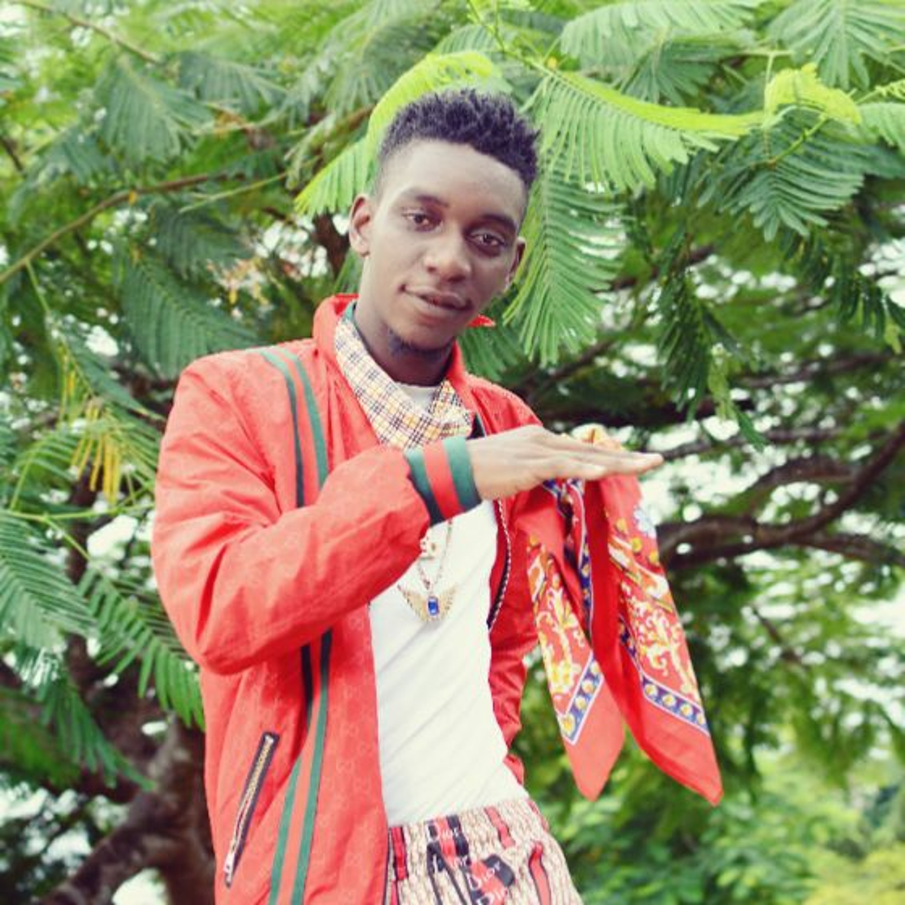 Area Gbolo Ft RockMoney & Stoneboy(Fall In Love)