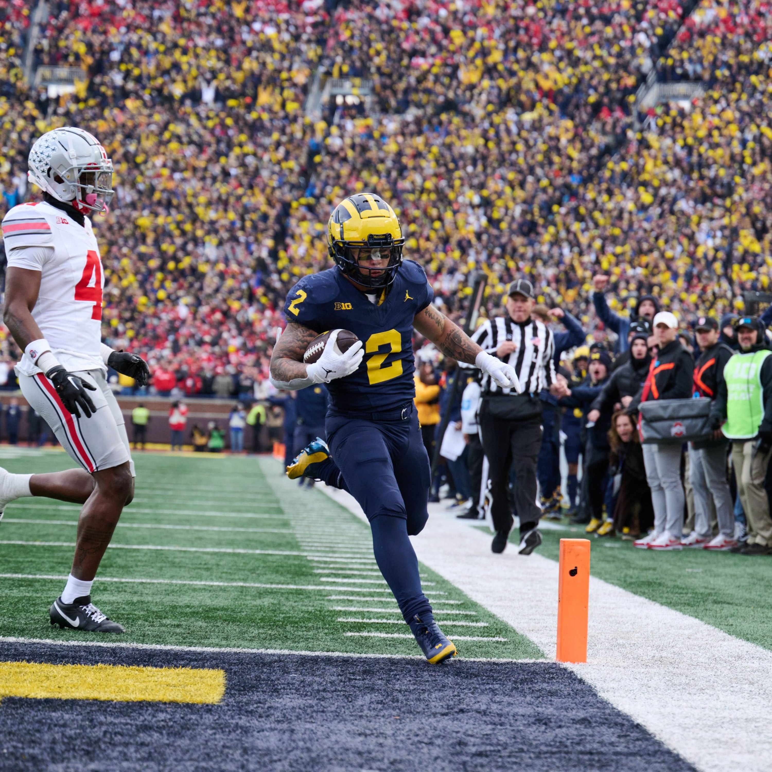 Michigan domine encore Ohio State + Jalen Milroe héroïque... Le Debrief de la Week 13 ! episode artwork