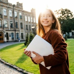 9 Reasons Why Online Learning Solutions Are The Future Of Education