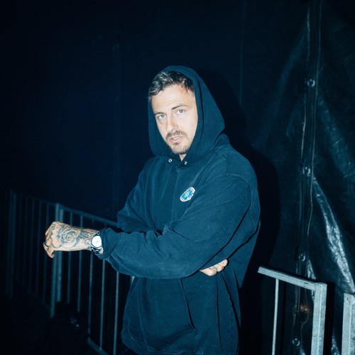 Flo Rida - LOW (Faustix Remix)