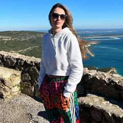 Harbour Music Shelter: Live DJ Set in Lisbon mixed by Kari Bazzo and Ale F