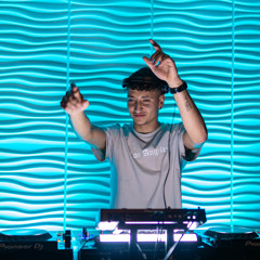 SESION TECH HOUSE / DANNY CARUSSO
