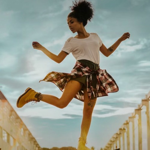Dance With Funky Drums(Whitney)