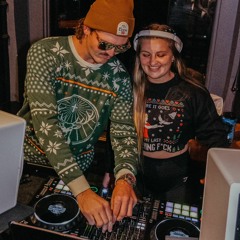 Deck The Halls With Bass - Christmas Mix
