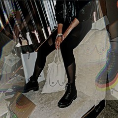 Ale hop! (Co)ntrasts & (Sy)mbiosis!