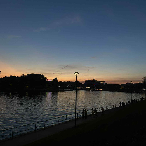 problemy ładnych dziewczyn prod. 2NighT