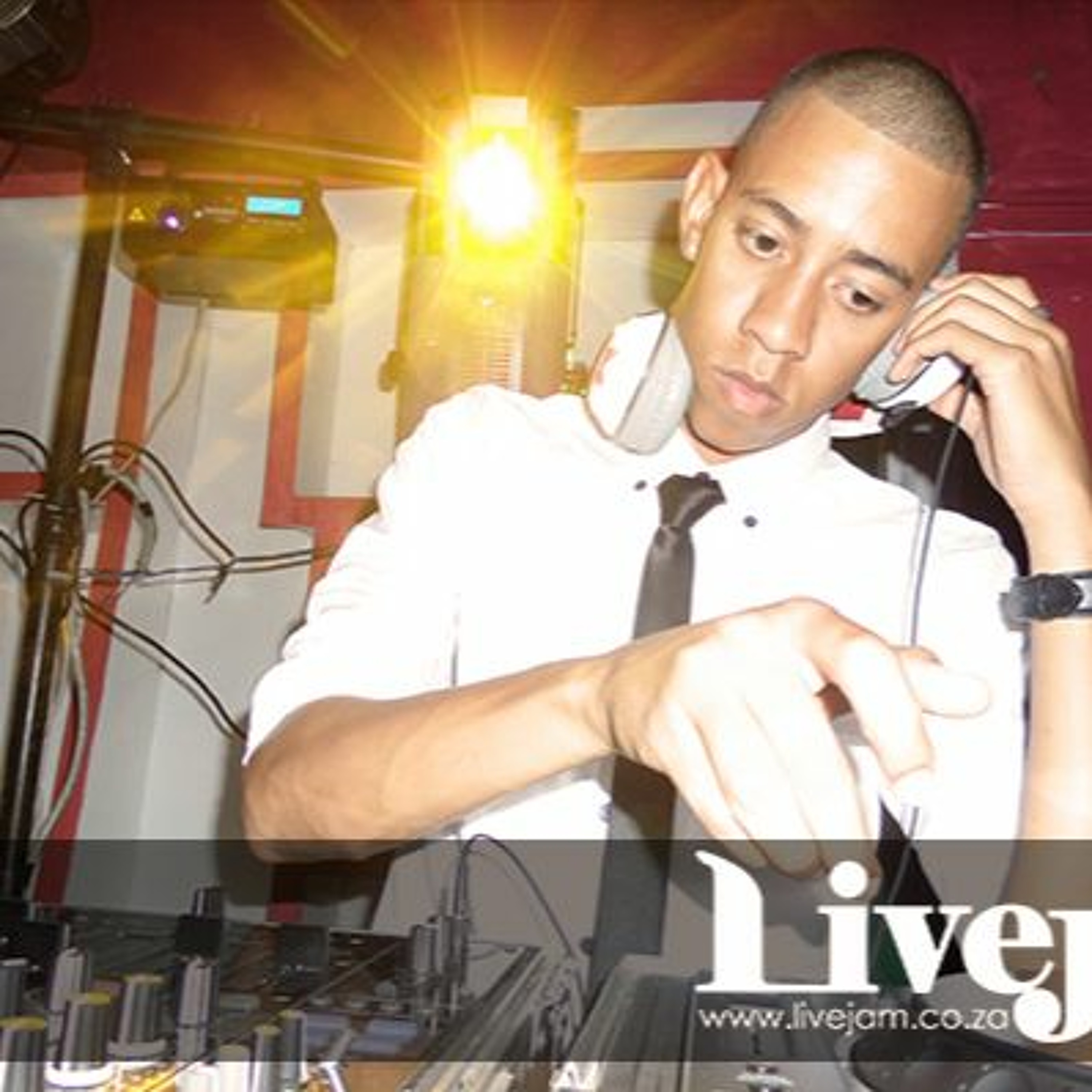 DeeJay Sanks SA Mixes