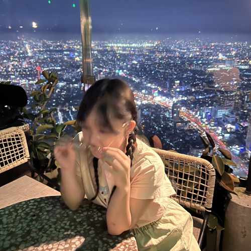 Những vì tinh tú trong đôi mắt em