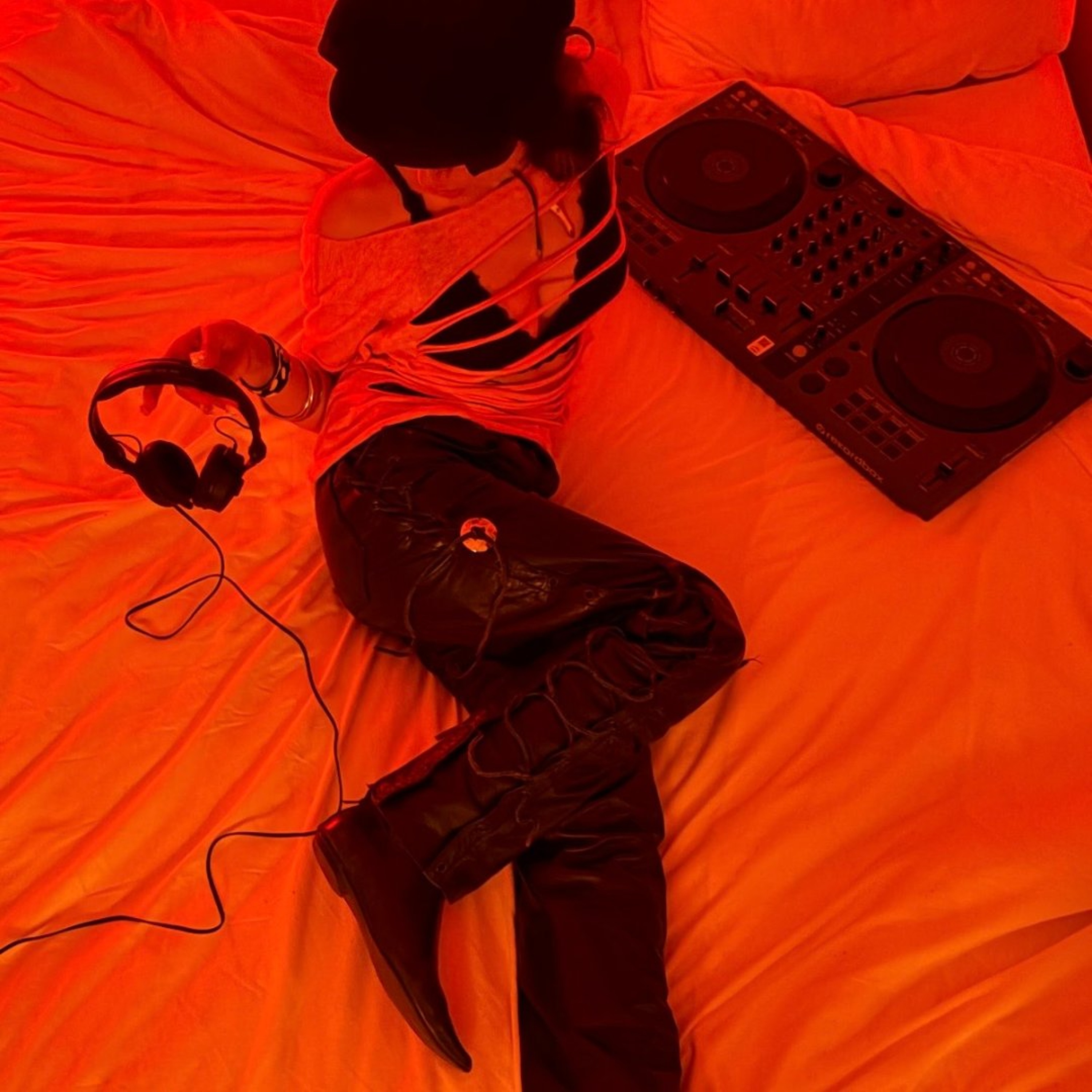 Ma Lilith 08.24.26 | VISLA FM episode artwork