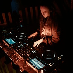 Olivia Grant - Set techno (2024)