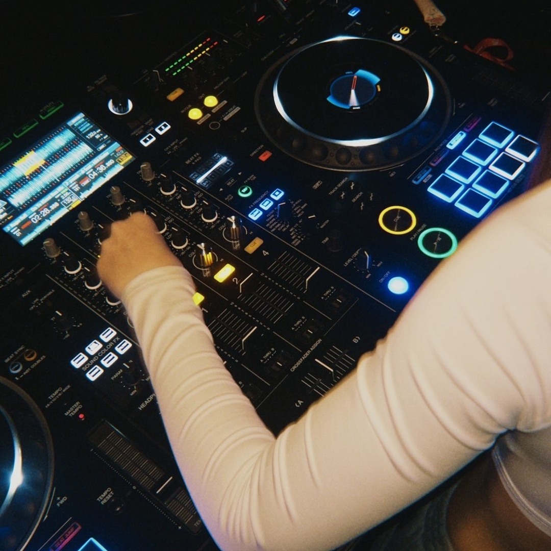Stream tech house mix 05.01.26 by hannapwdj | Listen online for free on ...