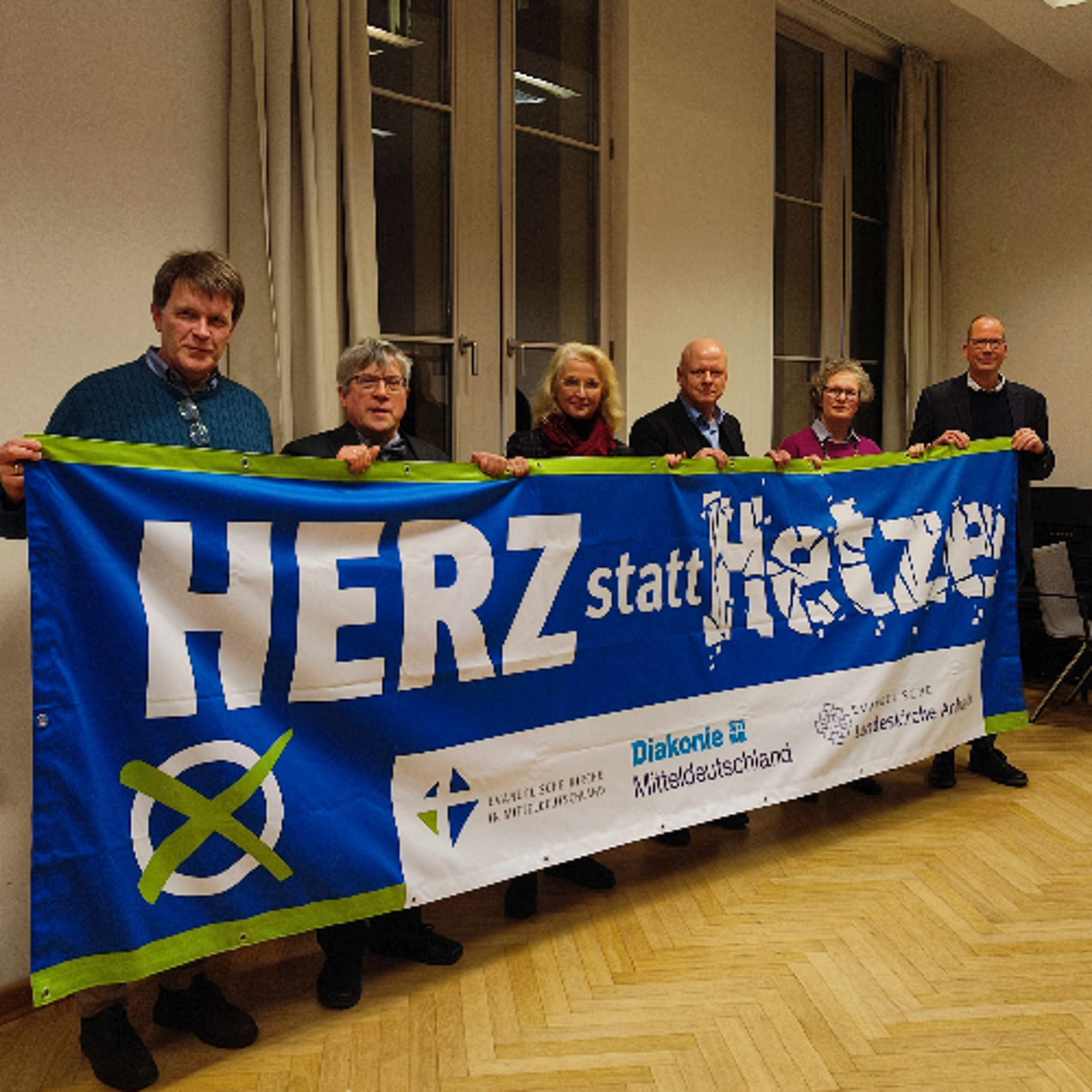 Herz statt Hetze: Kirche und Diakonie werben für mehr Respekt