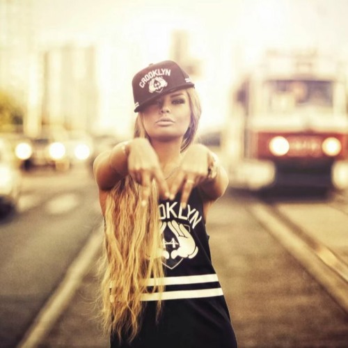 De Qualsevol Manera% guitar background music FREE DOWNLOAD