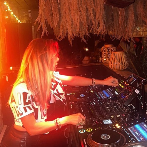 Romina-Live @KetchyShuby, NYC