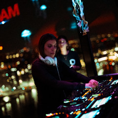 Dive Deep @Madam Amsterdam