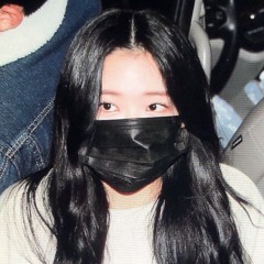 loona (이달의 소녀) - hide & seek
