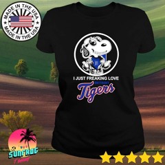 Snoopy I just freaking love Detroit Tigers shirt