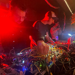 Daniel & Friends - live impro @Django NYE24