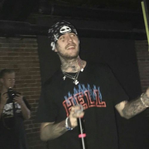 Listen to Lil Peep - Gucci Mane by Death Lonely Åhr in peep playlist online  for free on SoundCloud