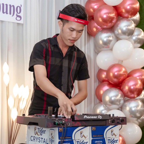 NONSTOP - LẮNG NGHE CON TIM EM - VOL 4 - HIẾU NGÔ