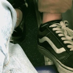 YEW - ลมแล้ง Summertime Feat. LANDOKMAI