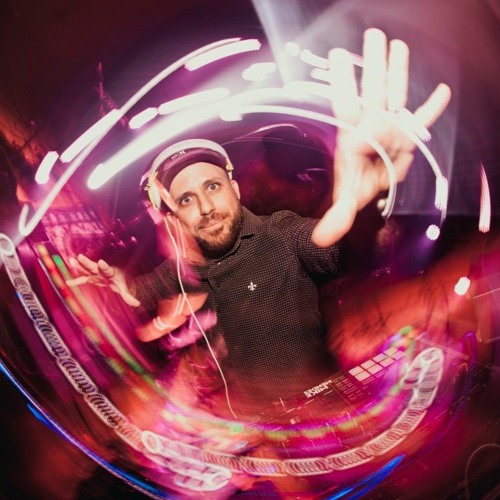 MEGA FUNK - RAVE DOS FLUXOS - MIX (DJ MIKE MENDES)