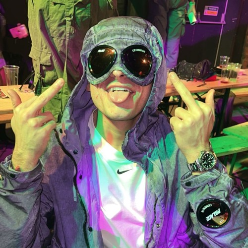 DOCO - Neutron Dance