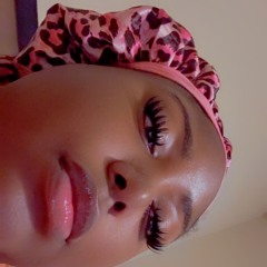 Lipgloss’N’Lashes