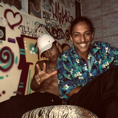 Por isso nois faz arte