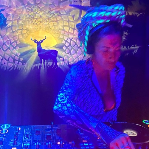 OUROROBOS FUNDRAVER! - Alice in Electric Ladyland - 17/05/2025