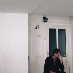 Dan Whitlam - Lights Down (Feat. KOATES)