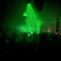 Hard techno/acid/hardcore