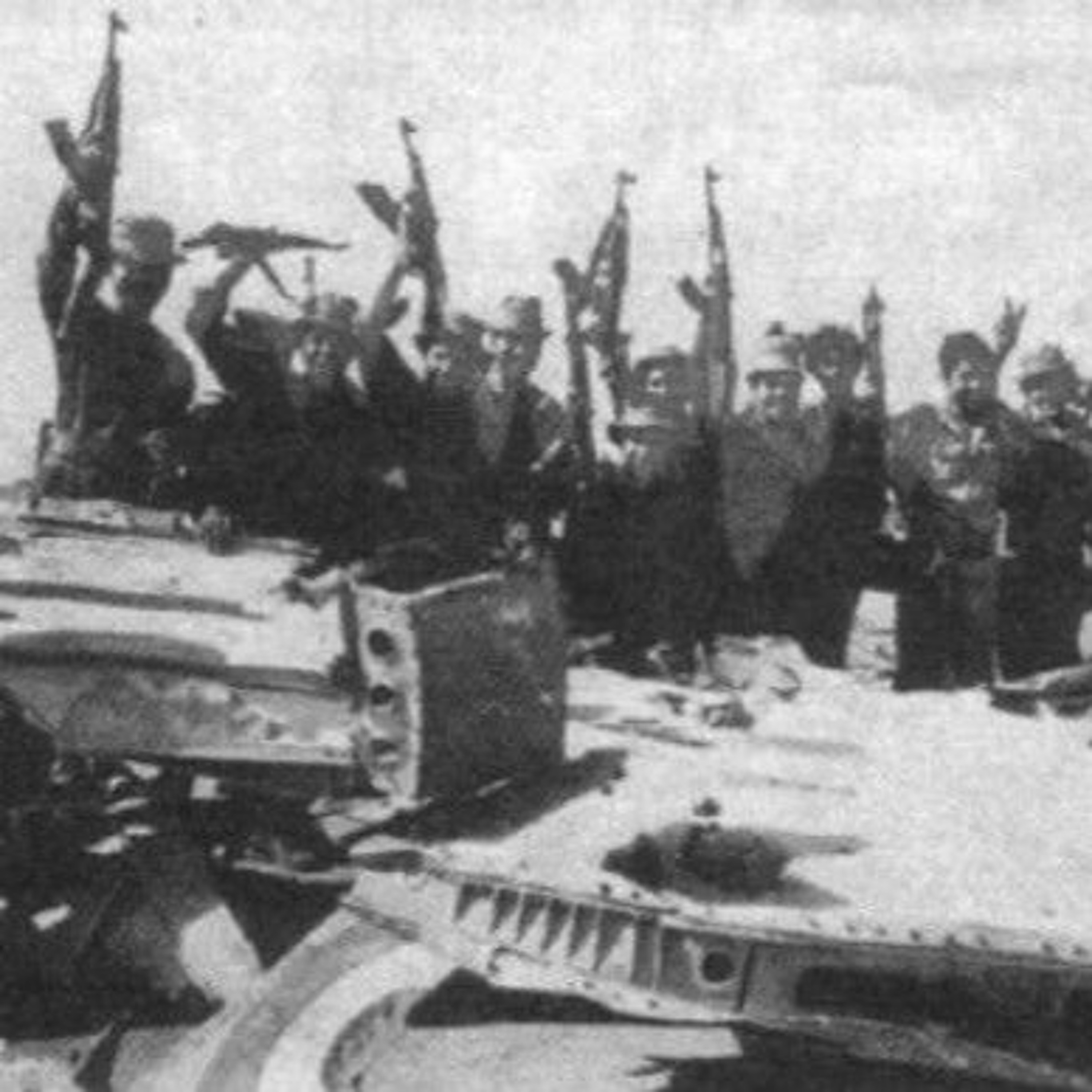 Визнання нової Туреччини, пацифістська утопія, Садат проти Каддафі, росіяни тікають з Азова | Той День Коли: 24 липня