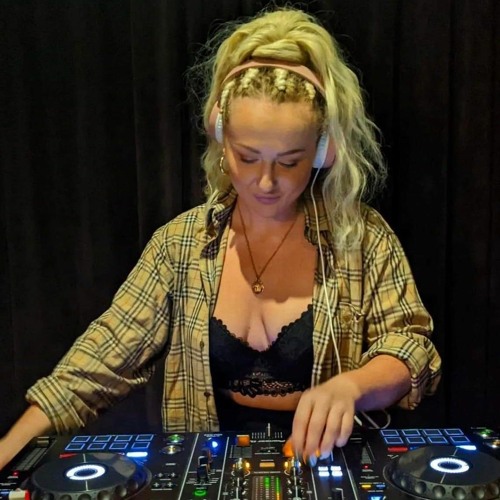 I LIKE IT HARDDD [[TECHNO]]