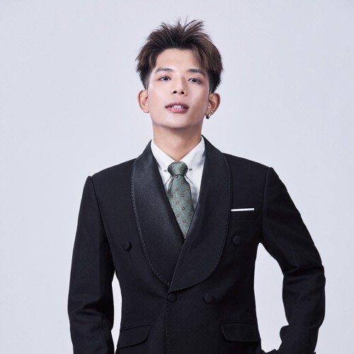 còn yêu sao nói không hợp .....