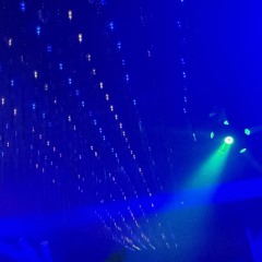 Arnold Laszlo - On The Waves