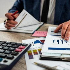 Allisen Rabbinek Reveals Key Benefits of Debt Management Agencies for Companies