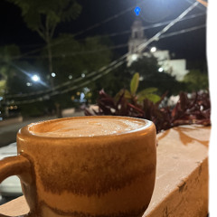 Cafe y Lluvia