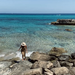 Serena's beach groove pt.1