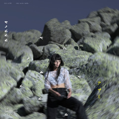 PREMIERE | Fille - Thistles