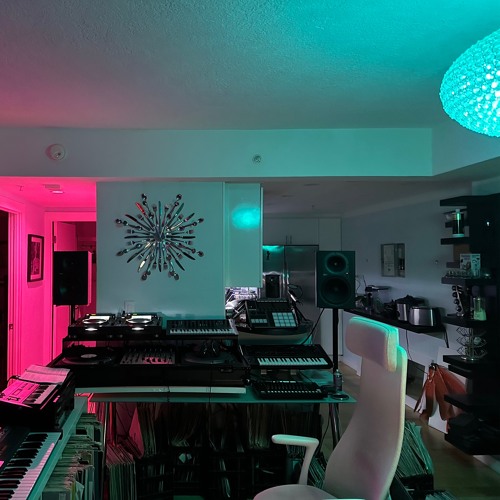 Stream DJ Vassallo Hot Mix November 13, 2022 by jasonvassallo