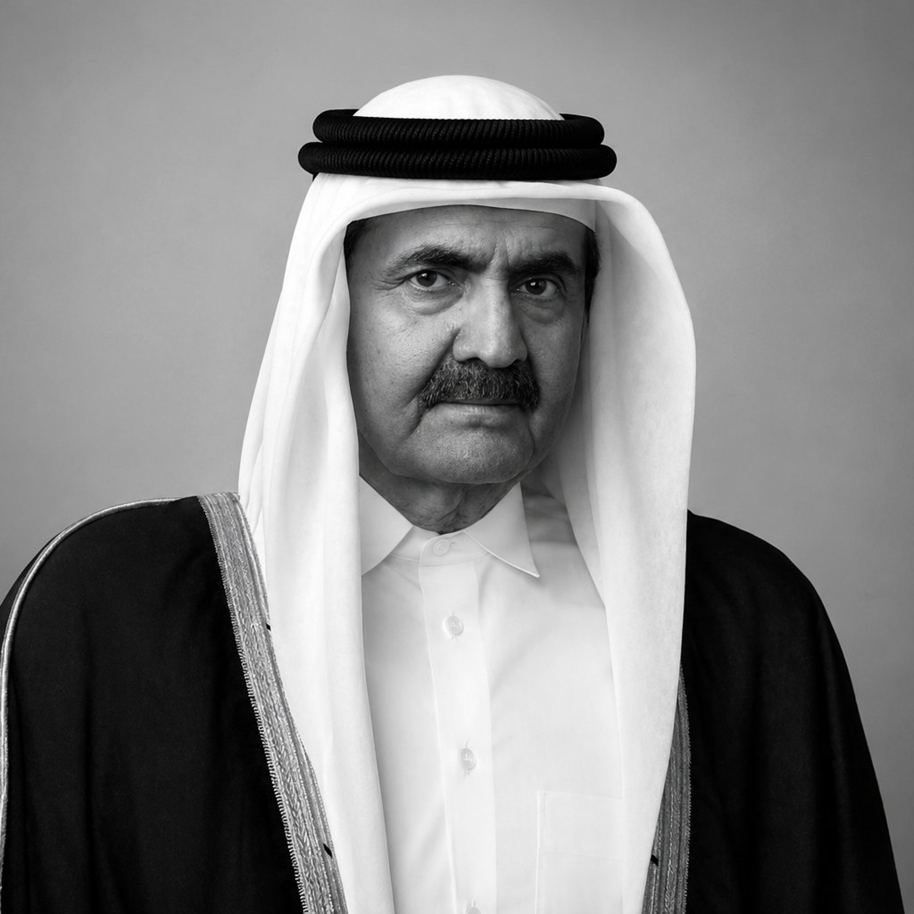 رحيل الأمير الوالد الشيخ حمد بن خليفة آل ثاني _ بقلم ناصر العبري episode artwork