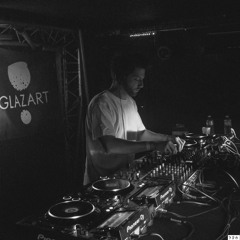 Dark Underground Podcast 396 - Ket Robinson